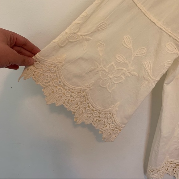Soft Surroundings Floral Embroidered Bohemian Quarter Sleeve Blouse Medium - Picture 3 of 11